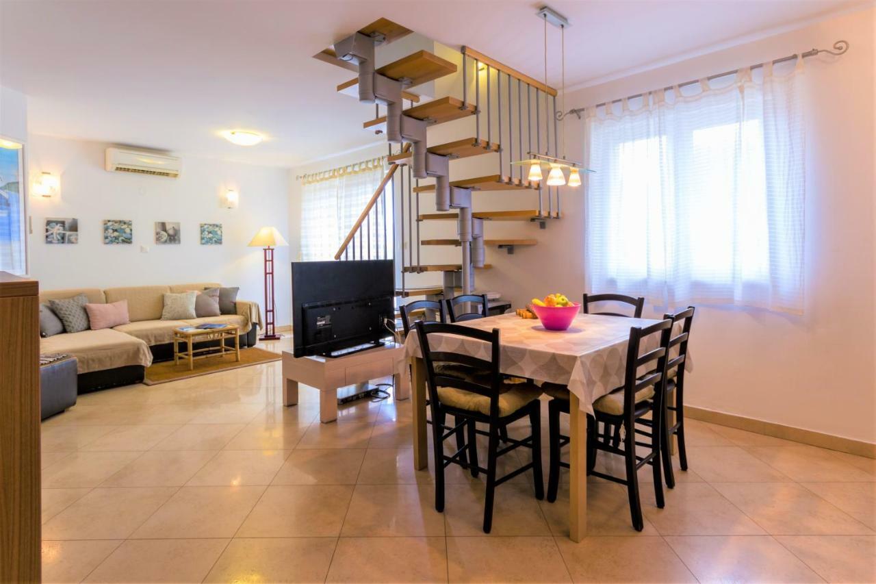 Apartments Viva Đảo Korčula Ngoại thất bức ảnh
