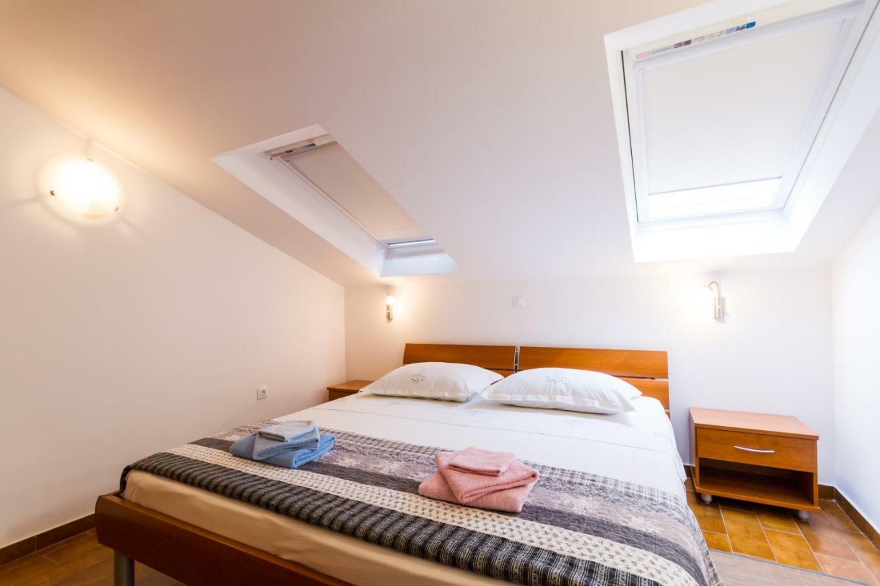 Apartments Viva Đảo Korčula Ngoại thất bức ảnh