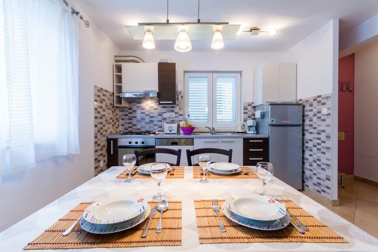 Apartments Viva Đảo Korčula Ngoại thất bức ảnh