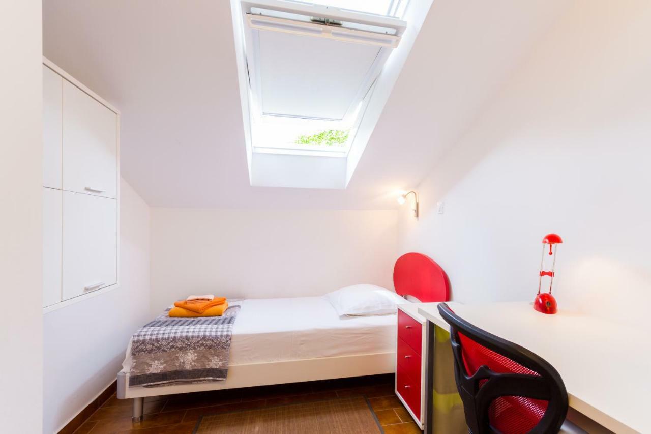 Apartments Viva Đảo Korčula Ngoại thất bức ảnh