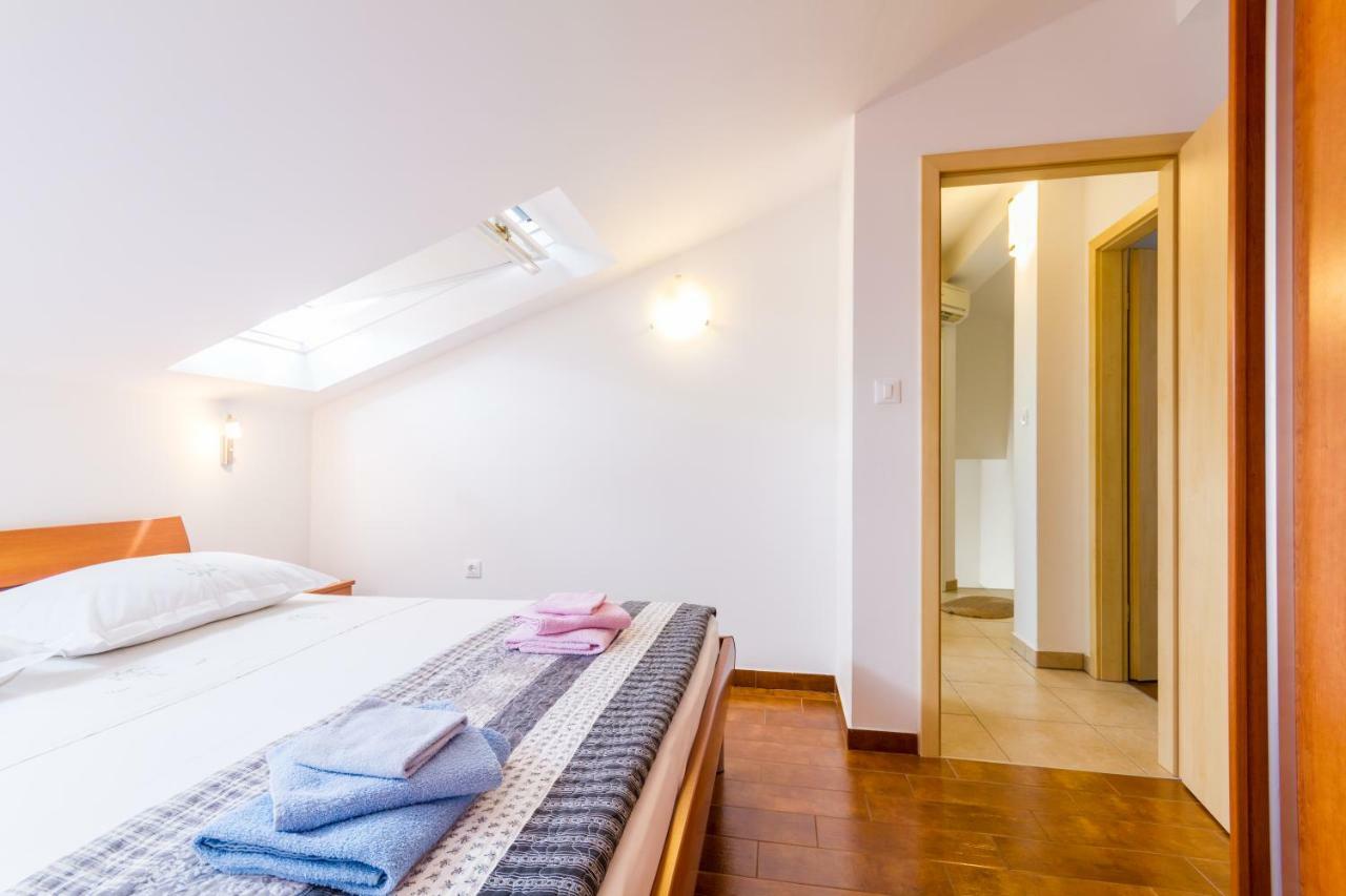 Apartments Viva Đảo Korčula Ngoại thất bức ảnh